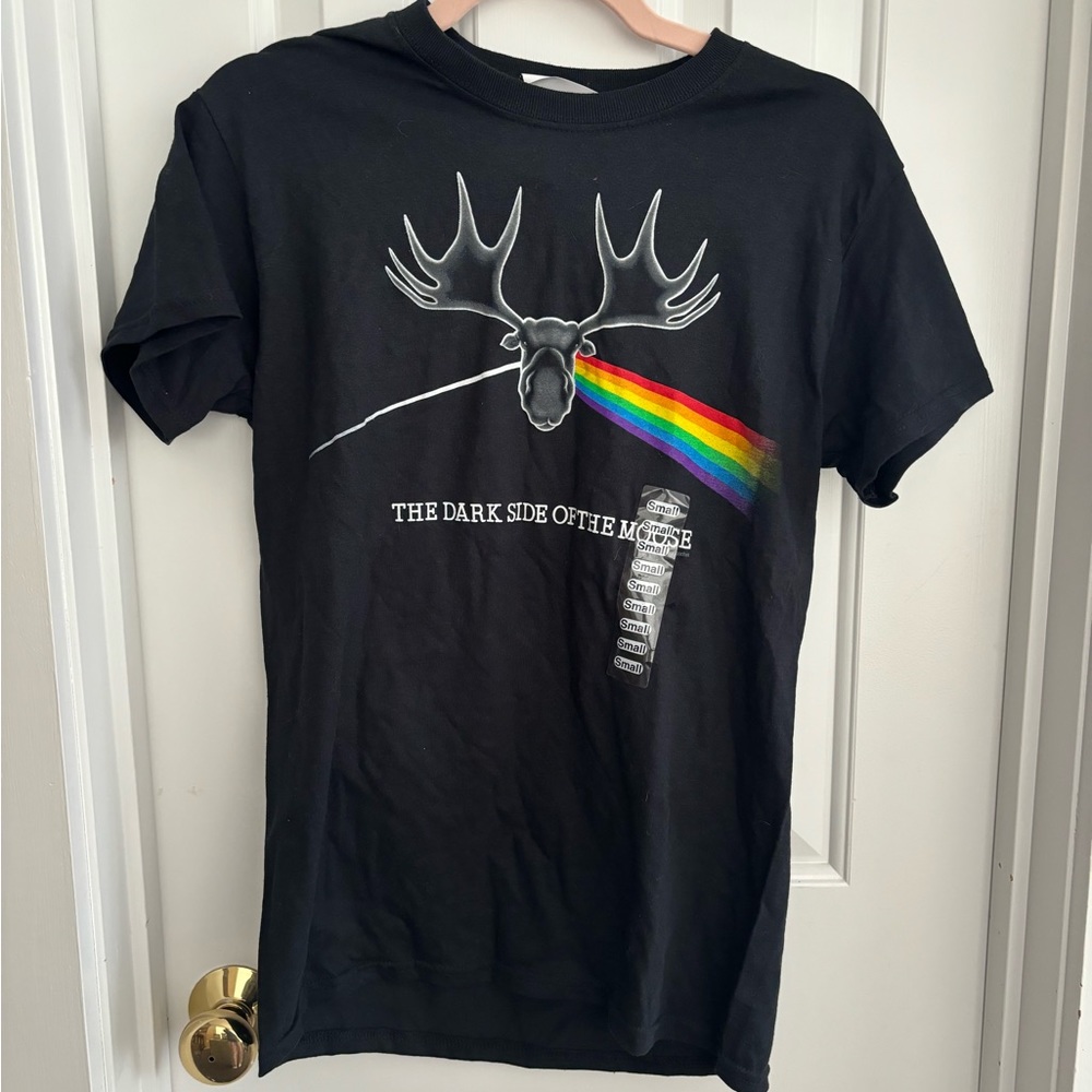 Glider Graphic Tee - Dark Side of the Moose